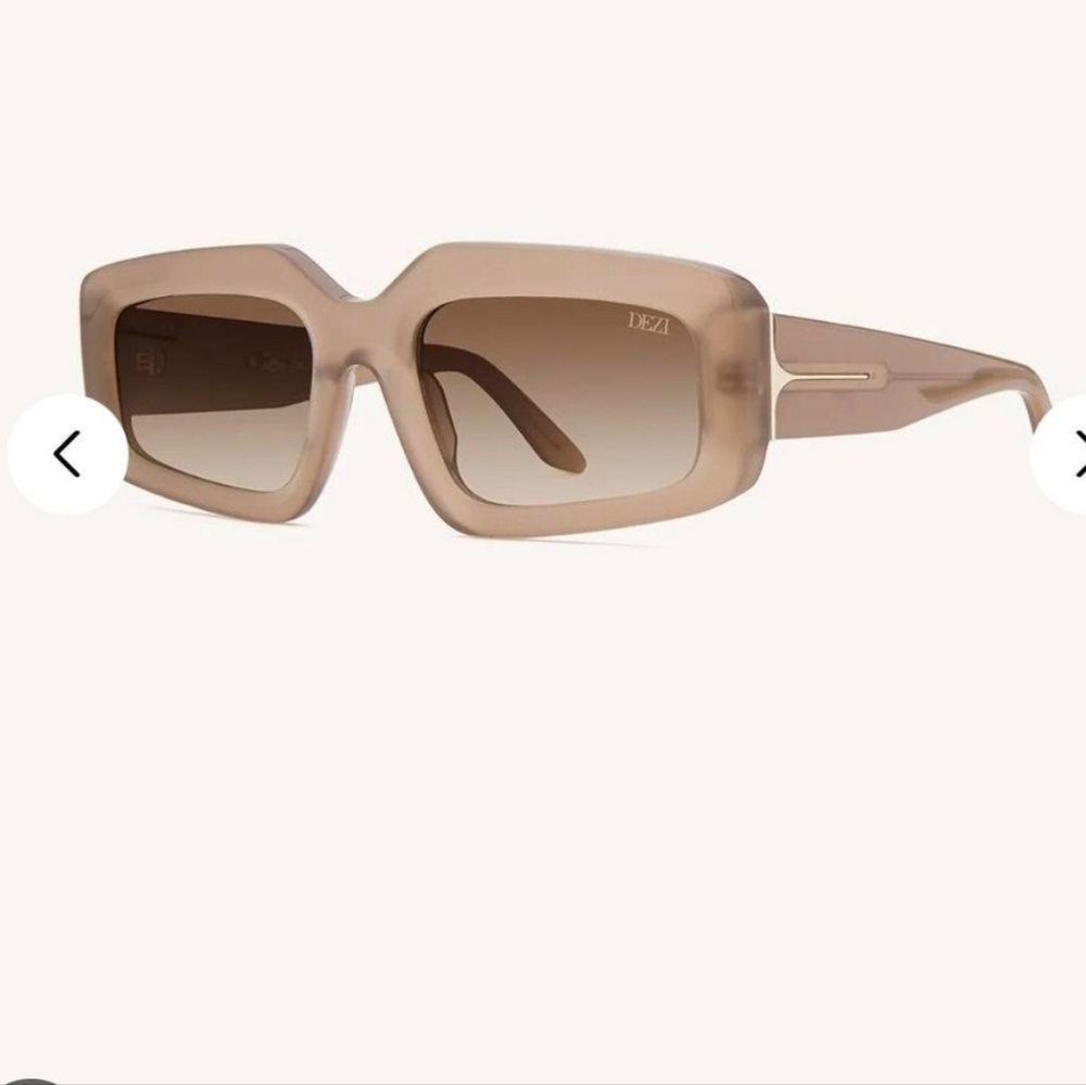 DEZI READ THE ROOM SUNGLASSES in HONEY MAPLE / UMBER FADED